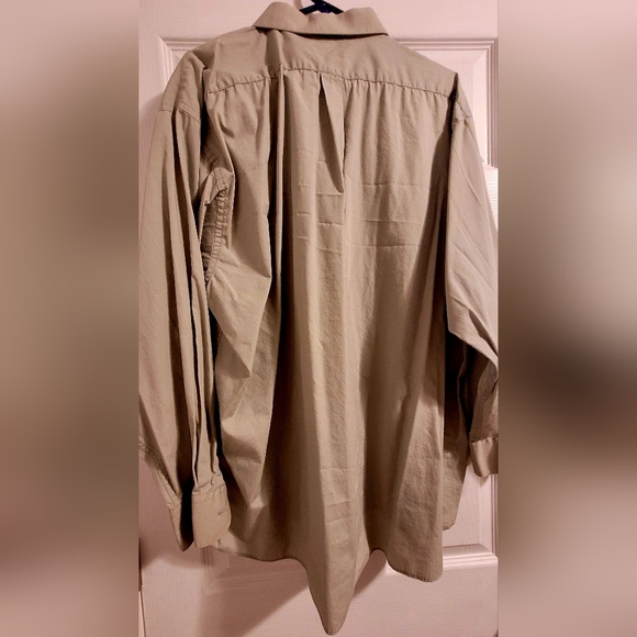 Mens long sleeve button down dress shirt- Size 2xl - Picture 4 of 5